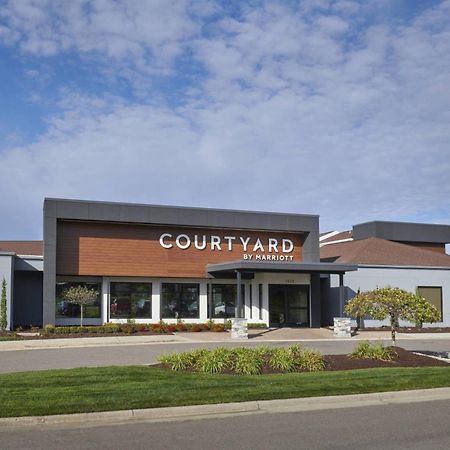 Courtyard By Marriott Detroit Troy Hotell Exteriör bild